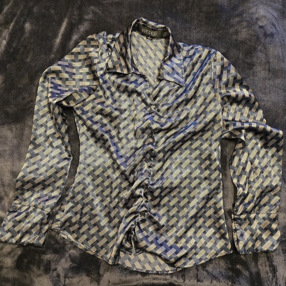 Kasper Navy and Beige Woven Pattern Shirt
